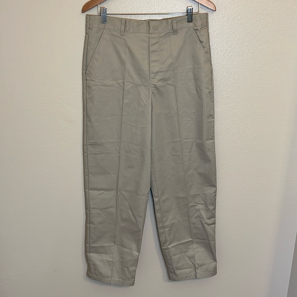 NWOT French Toast Relaxed Khaki Uniform Tan Pull On Trouser Pant